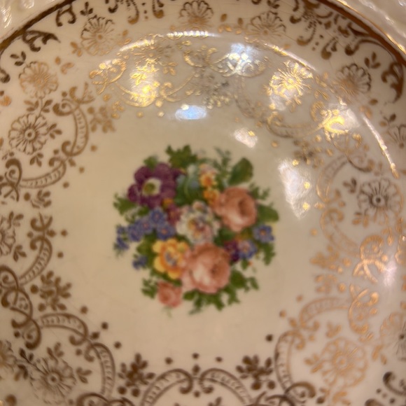 Vintage Adam Steubenville Antiques Plate - Picture 2 of 8